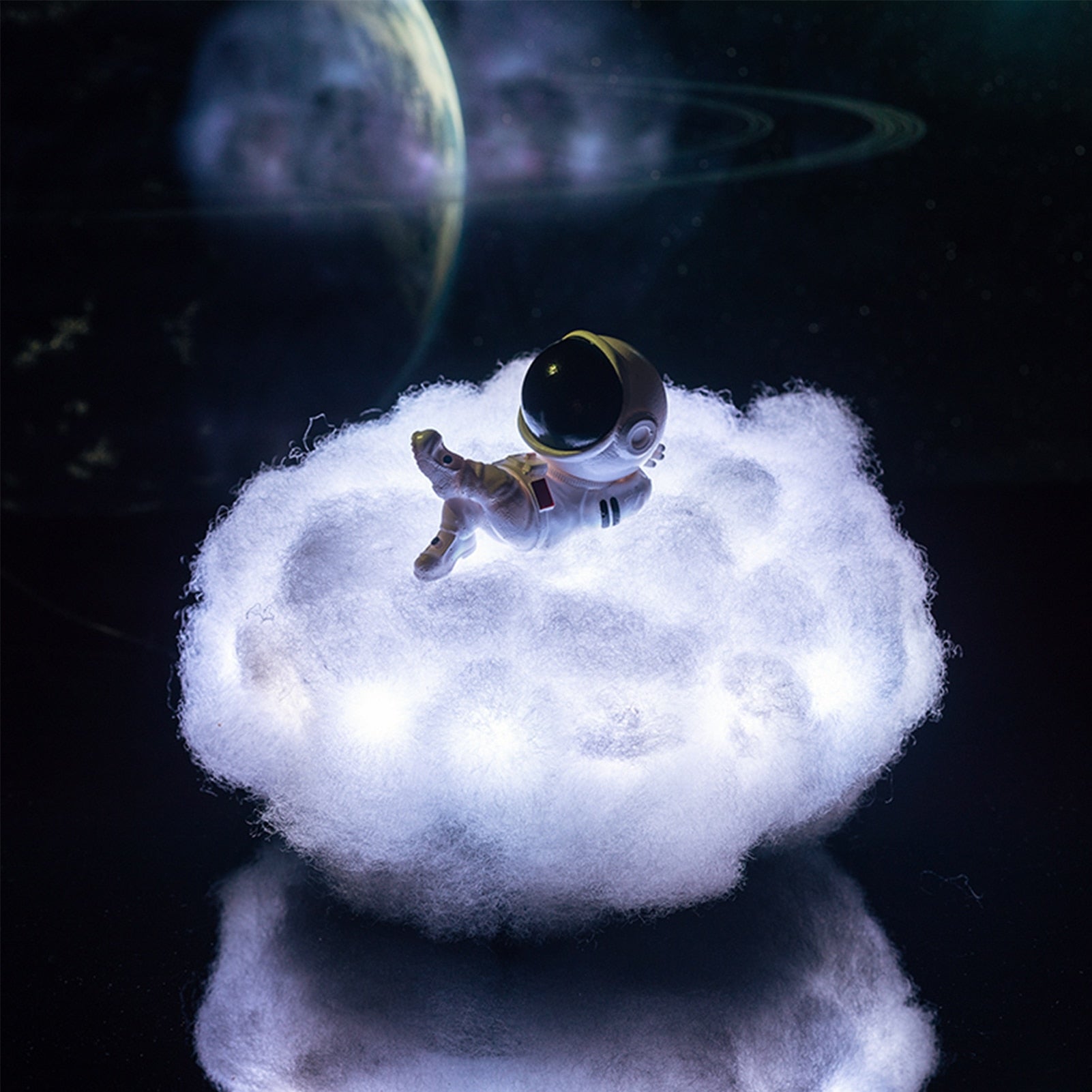 "DayDreamin" Astronaut LED Cloud Sculpture